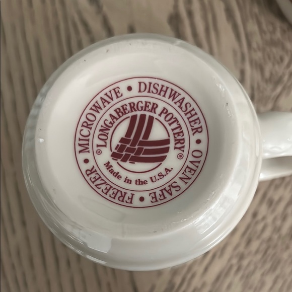 Longaberger Woven Traditions Red mugs, set of two - Picture 4 of 4